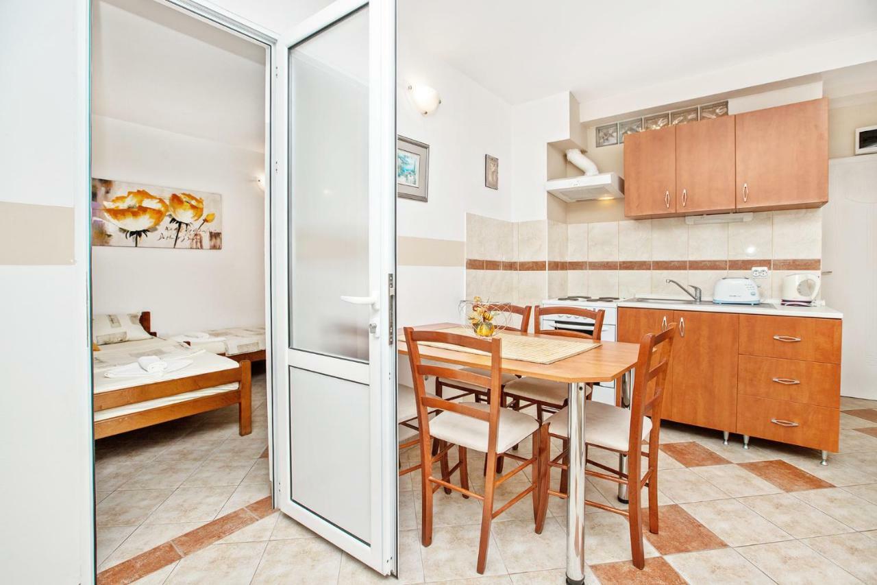 Apartments Villa Popovic Котор Екстериор снимка