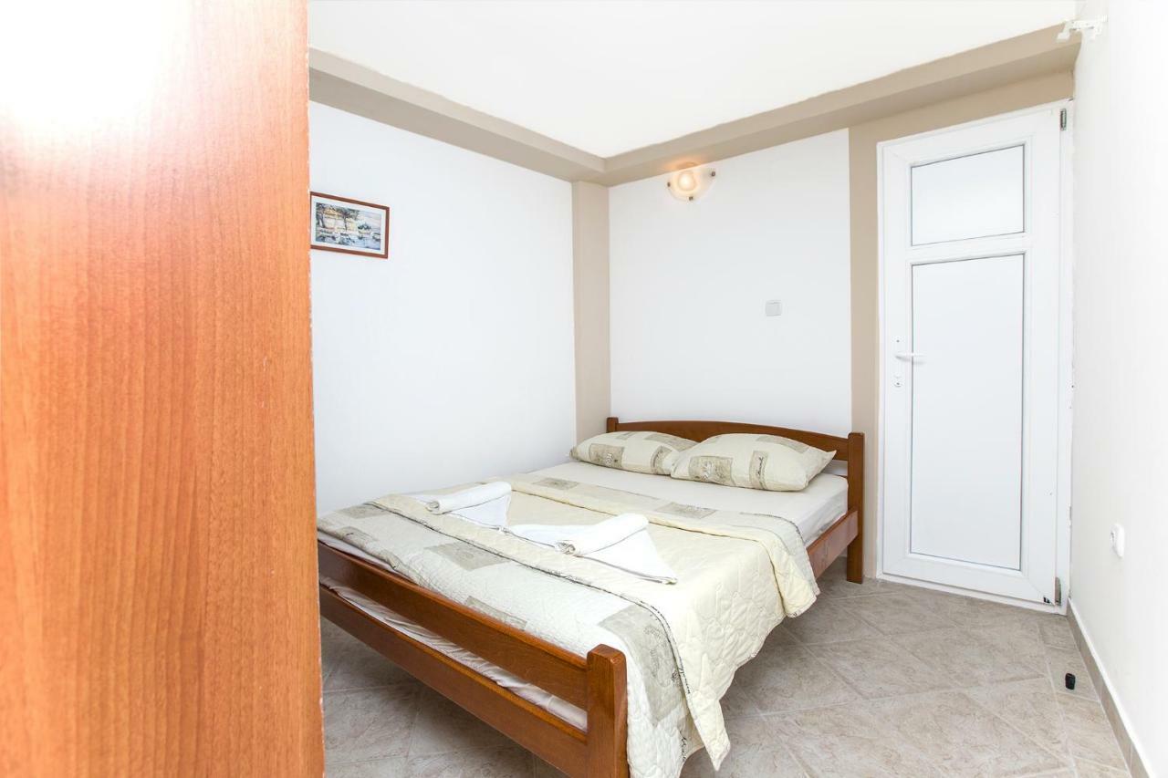 Apartments Villa Popovic Котор Екстериор снимка