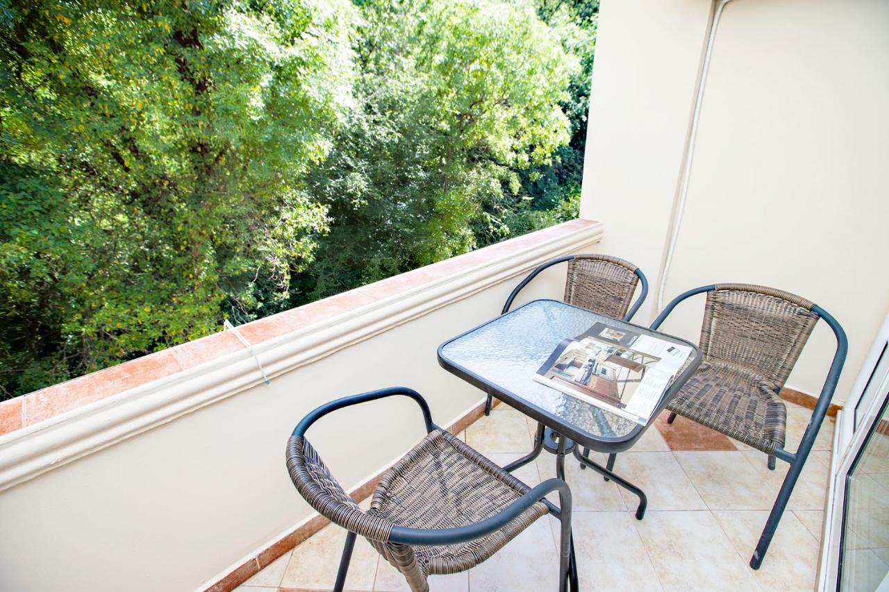 Apartments Villa Popovic Котор Екстериор снимка