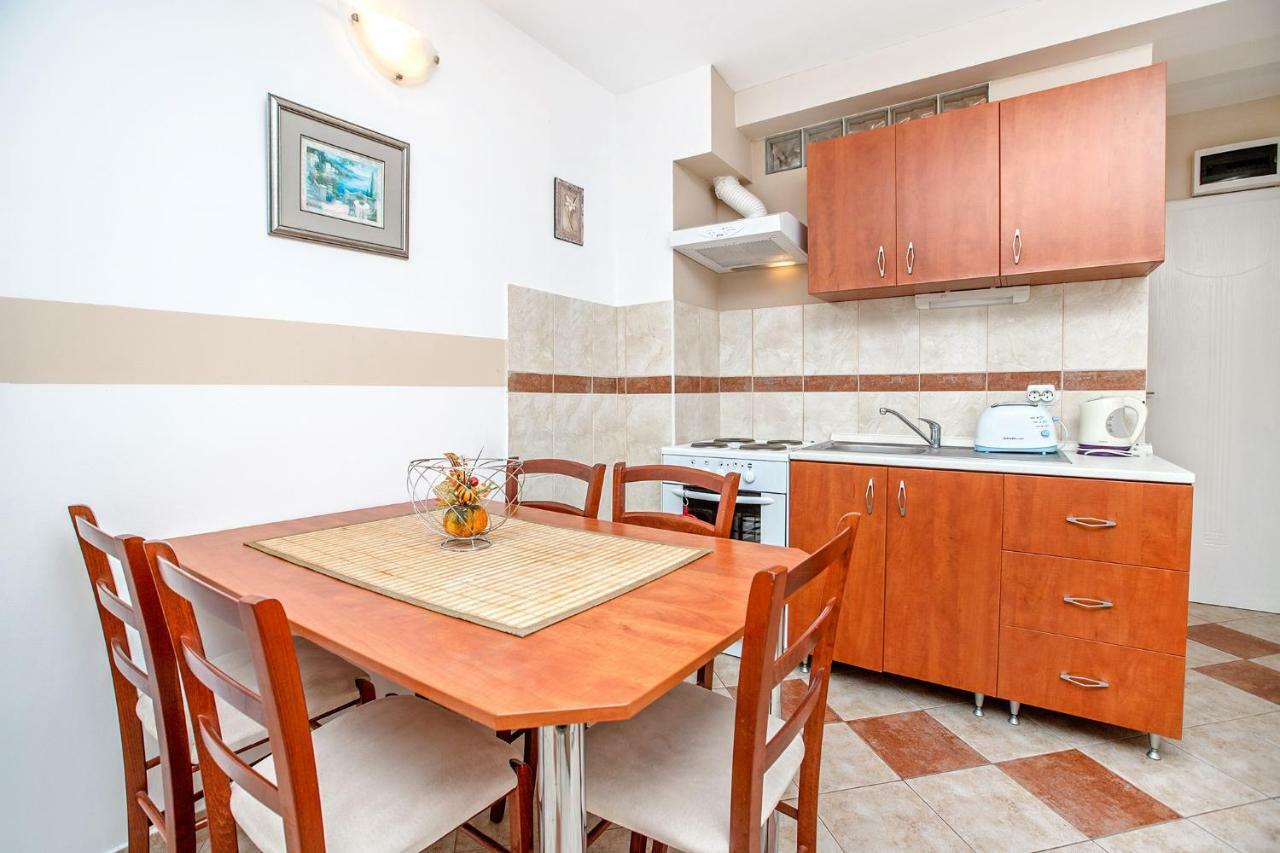 Apartments Villa Popovic Котор Екстериор снимка