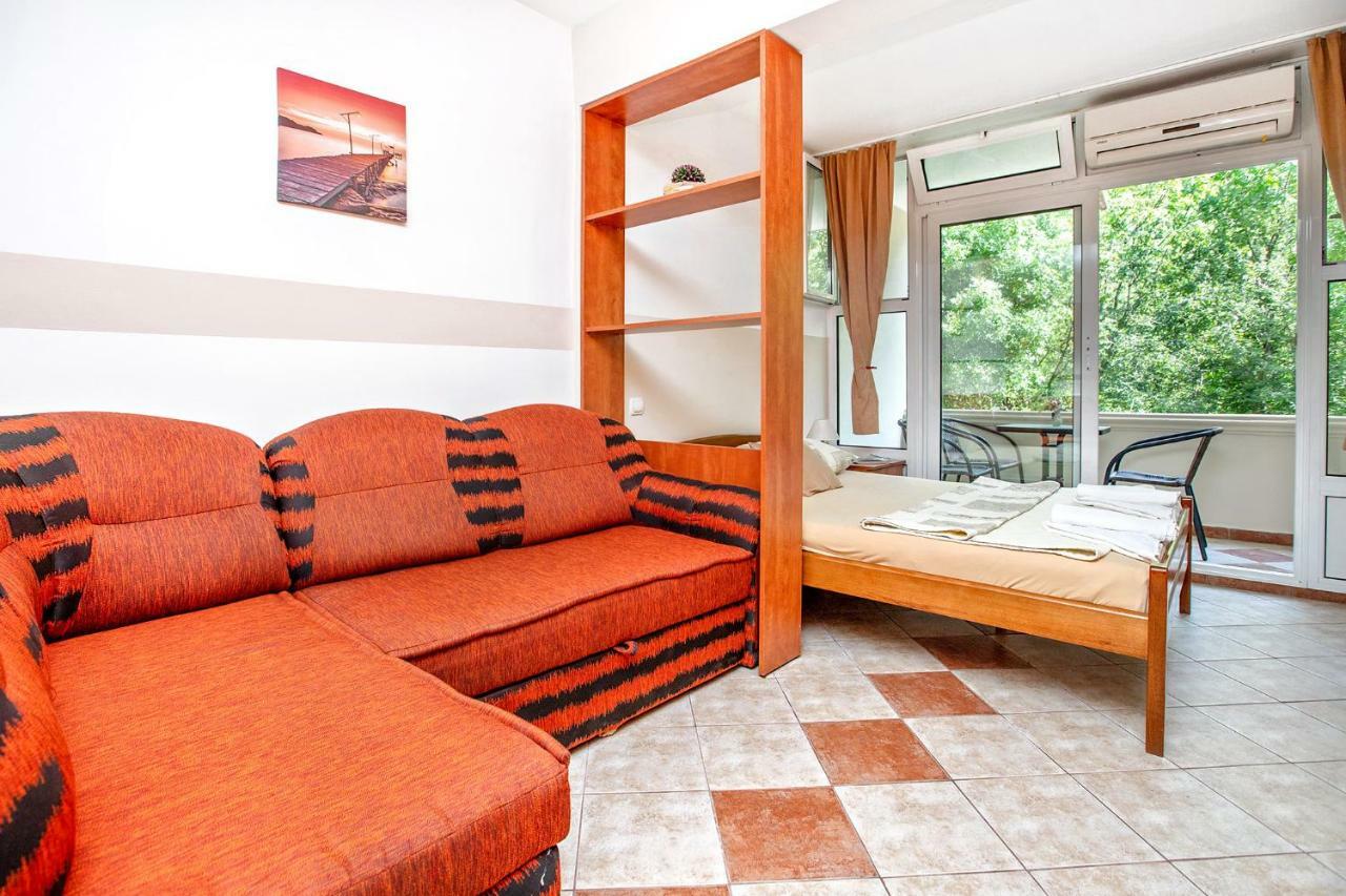 Apartments Villa Popovic Котор Екстериор снимка