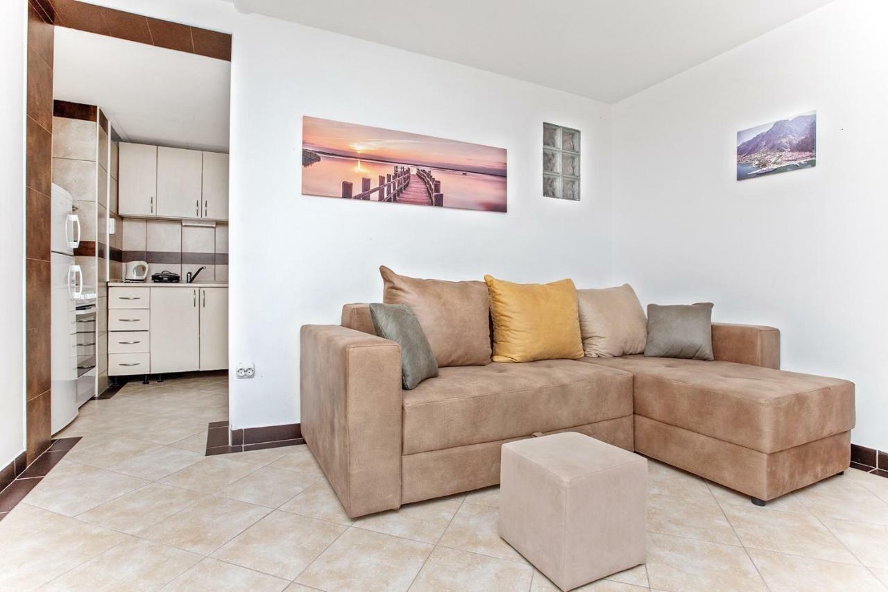 Apartments Villa Popovic Котор Екстериор снимка
