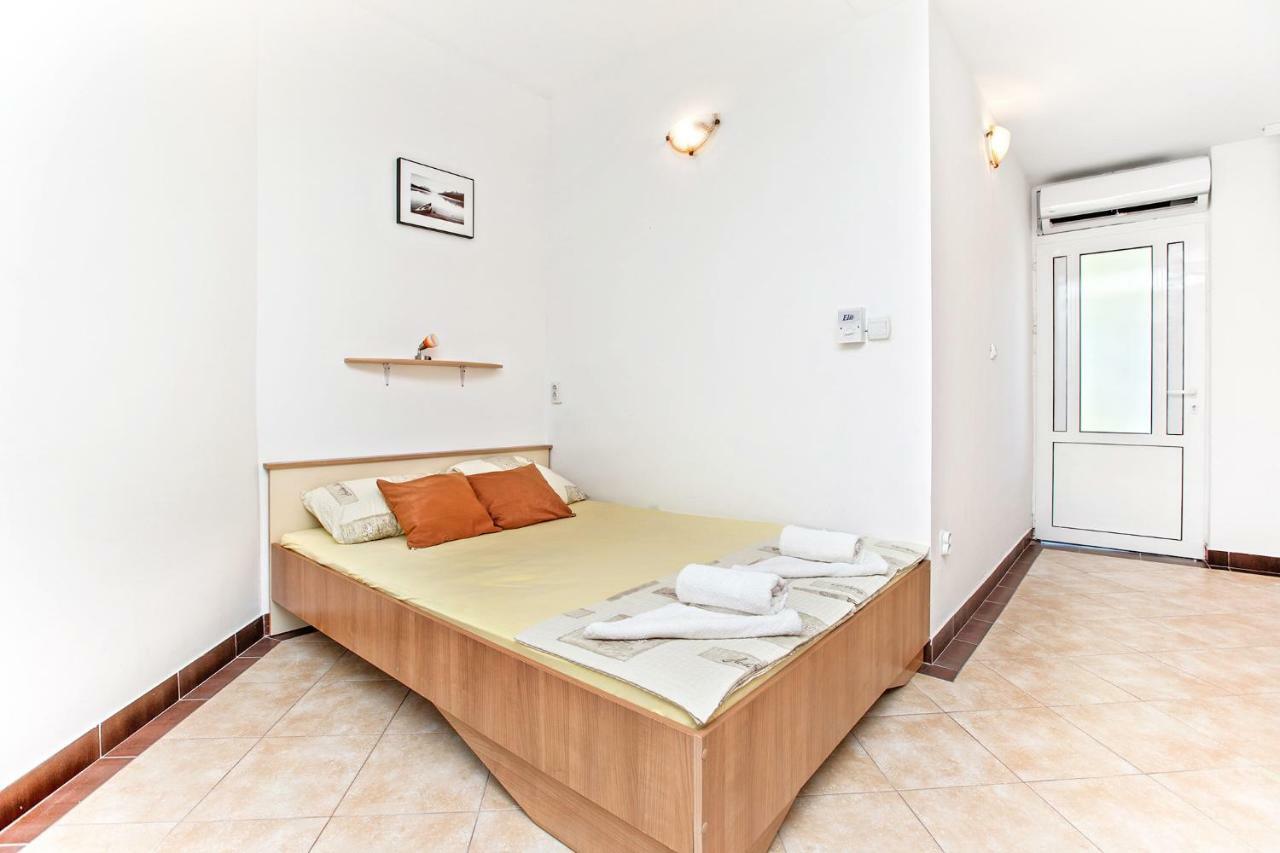 Apartments Villa Popovic Котор Екстериор снимка